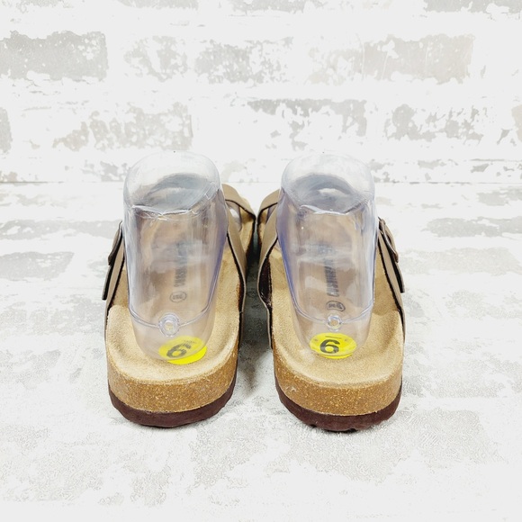 NEW Cushionaire Tan Brown Strappy Buckle Cork Footbed Summer Slide Sandals K28 - Picture 4 of 10